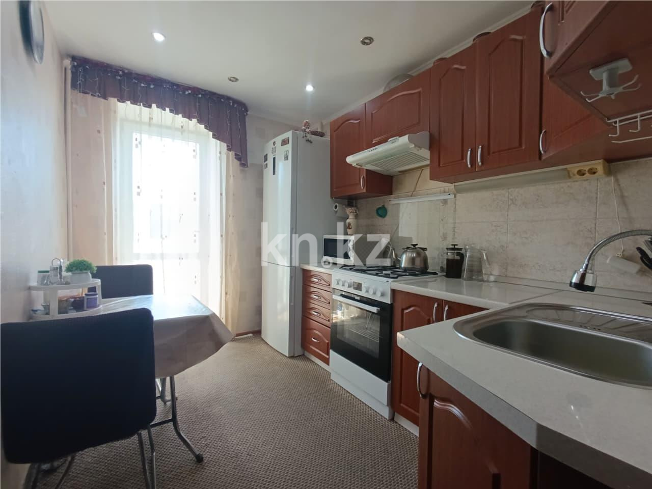 Продажа 3-комнатной квартиры, 61 м², ул. Маметовой в Караганде - фото 4