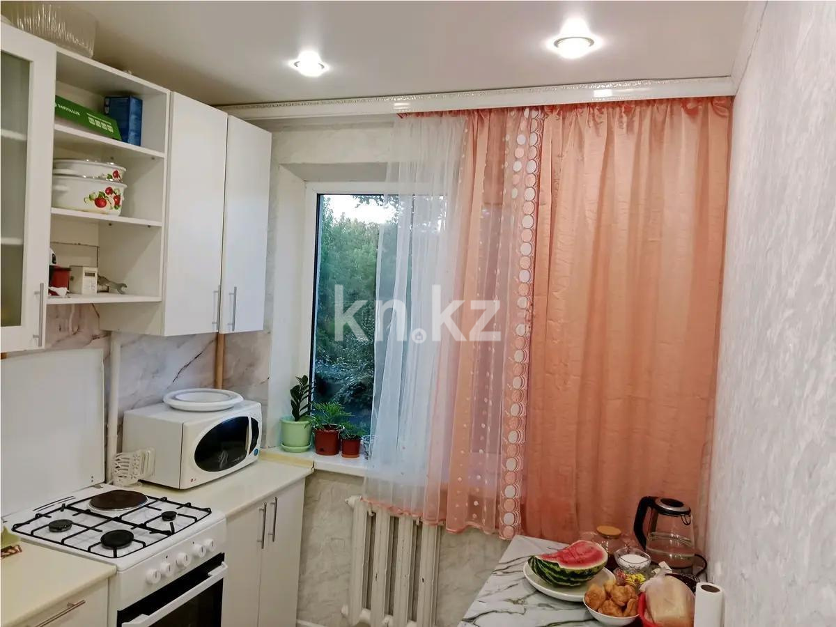 Продажа 2-комнатной квартиры, 45 м², мкр-н 11а, дом  5 в Караганде - фото 3