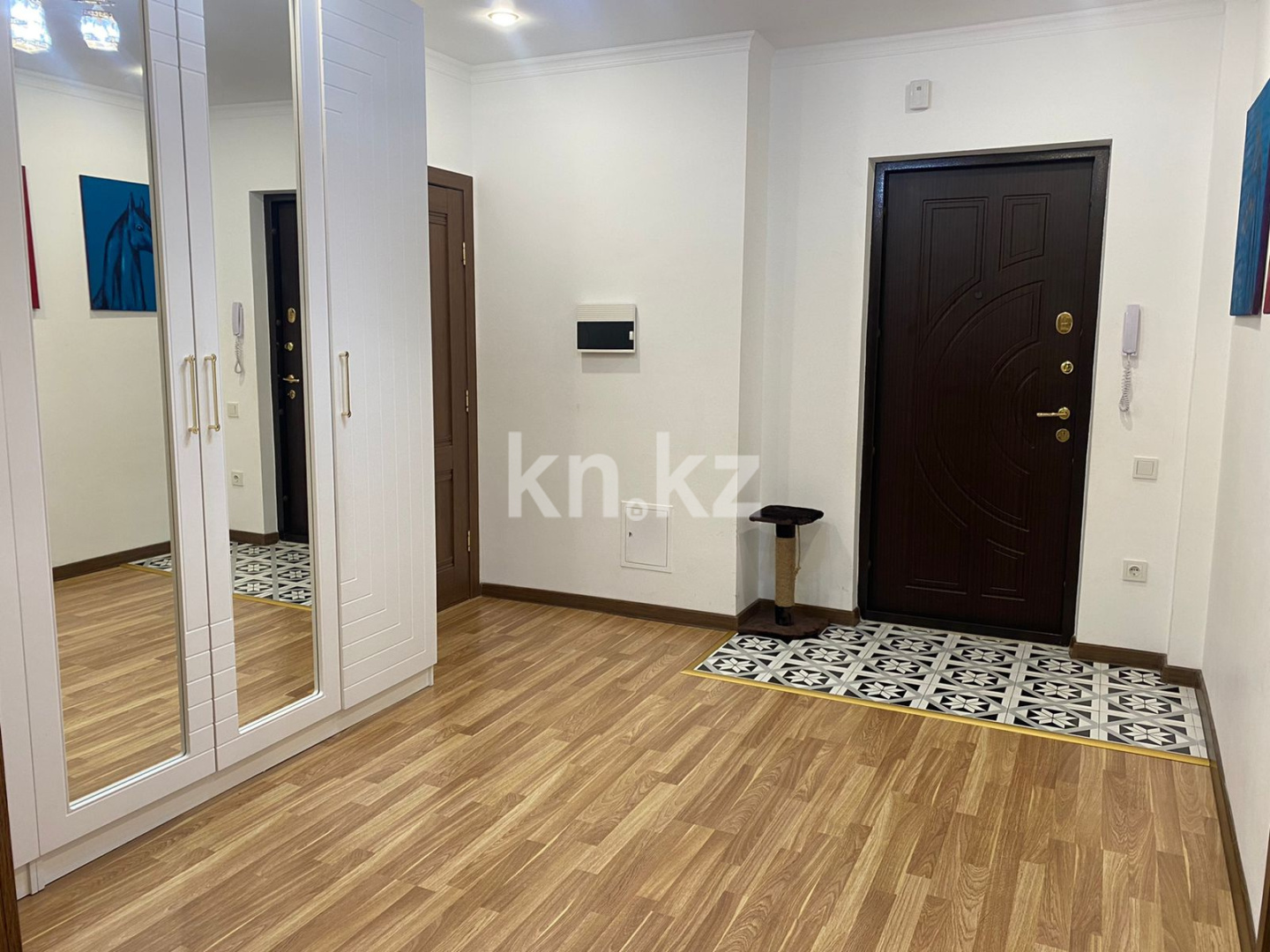 Продажа 2-комнатной квартиры, 70.1 м² в Астане - фото 4