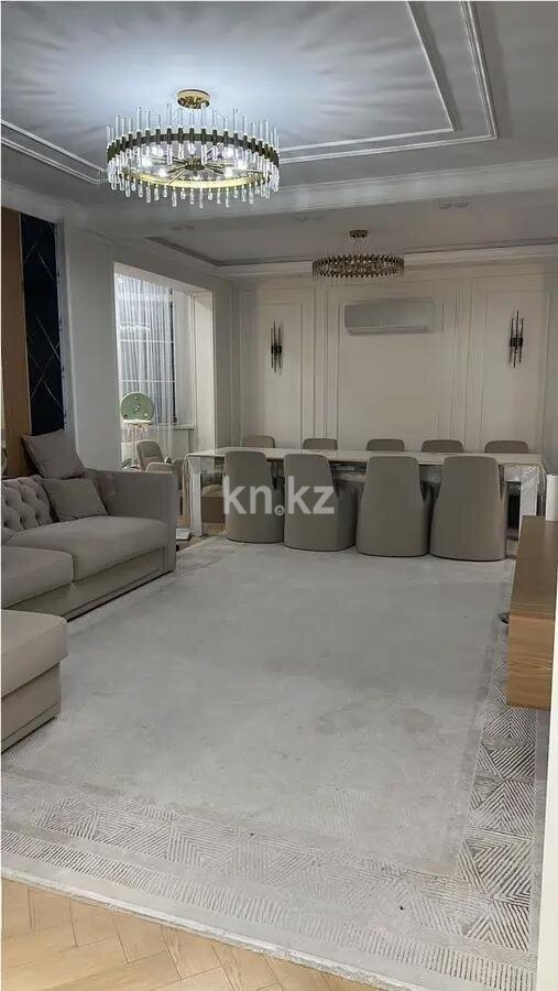 Продажа 4-комнатной квартиры, 117 м² в Алматы