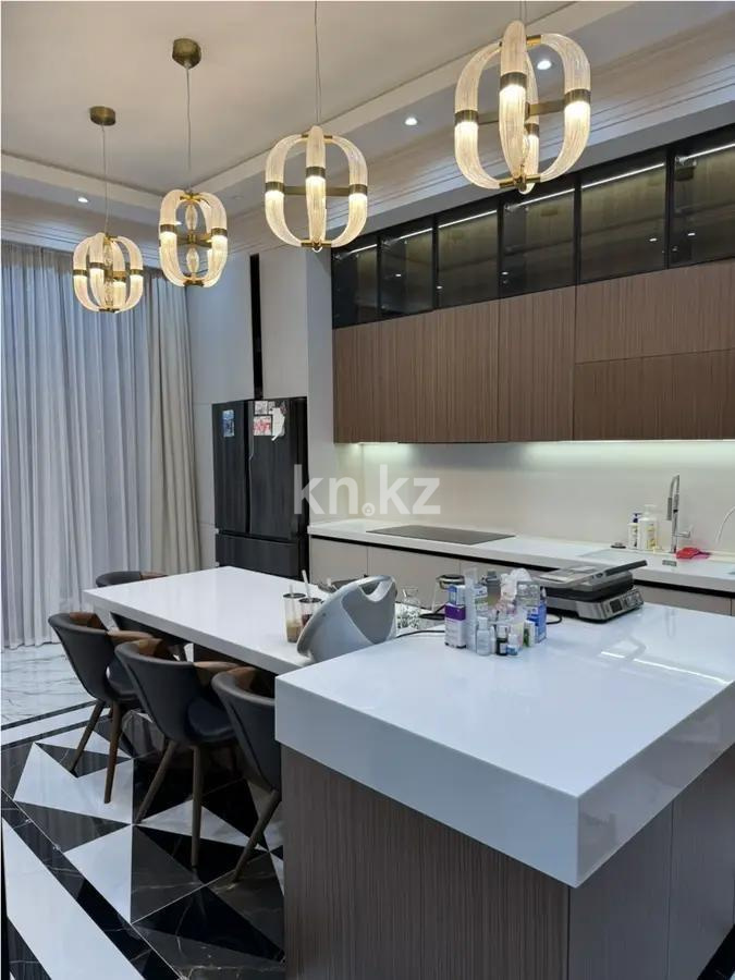 Продажа 7-комнатной квартиры, 240 м² в Алматы - фото 5