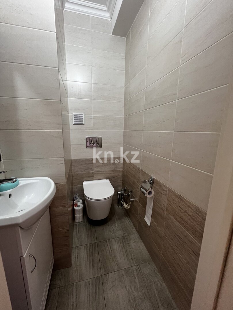 Продажа 2-комнатной квартиры, 57.6 м² в Алматы - фото 17