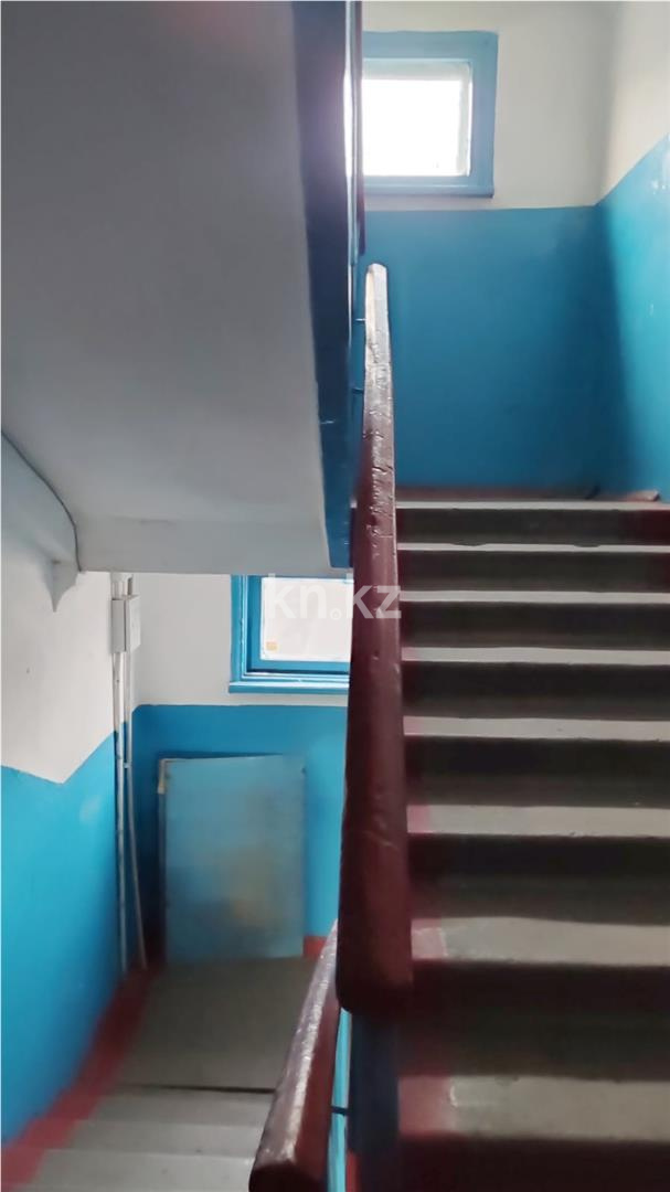 Продажа 3-комнатной квартиры, 63 м², мкр-н 14, дом  42 в Караганде - фото 15