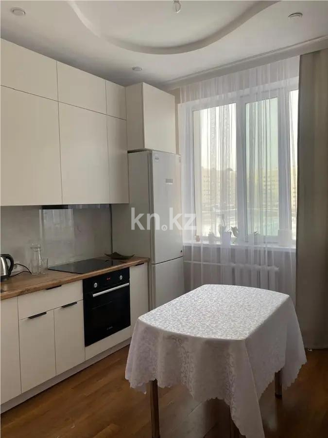 Продажа 2-комнатной квартиры, 60 м², ул. Бокейхана, дом  8 в Астане - фото 2