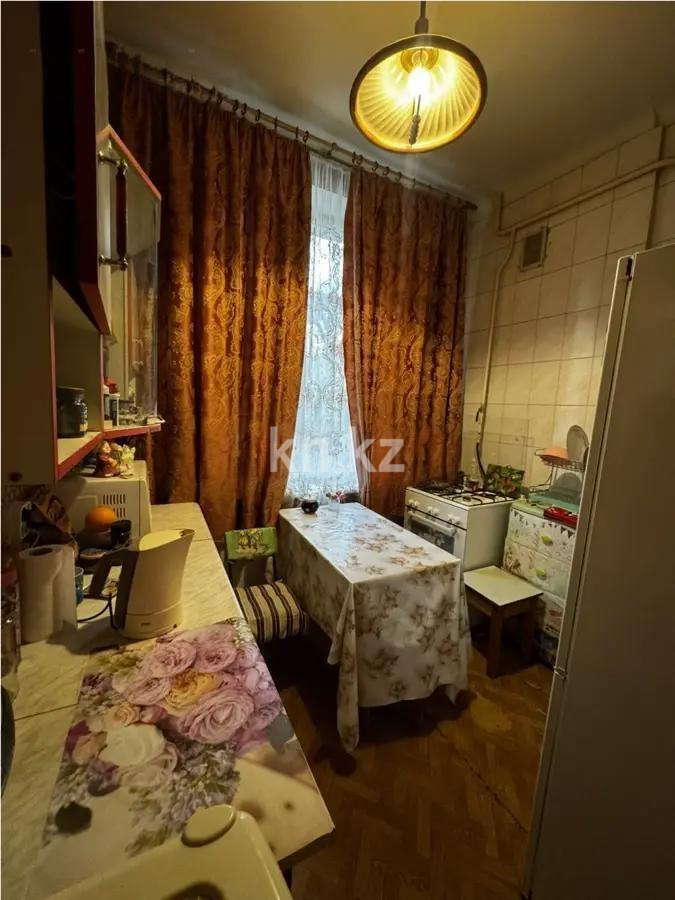 Продажа 2-комнатной квартиры, 55.7 м², ул. Богенбай батыра, дом  136 в Алматы - фото 3