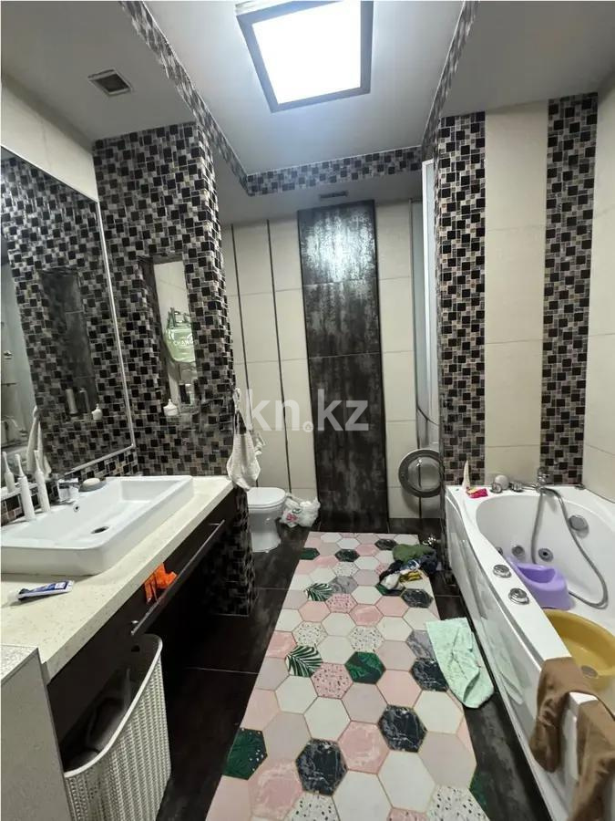 Продажа 3-комнатной квартиры, 127 м², ул. Калдаякова, дом  1 в Астане - фото 4