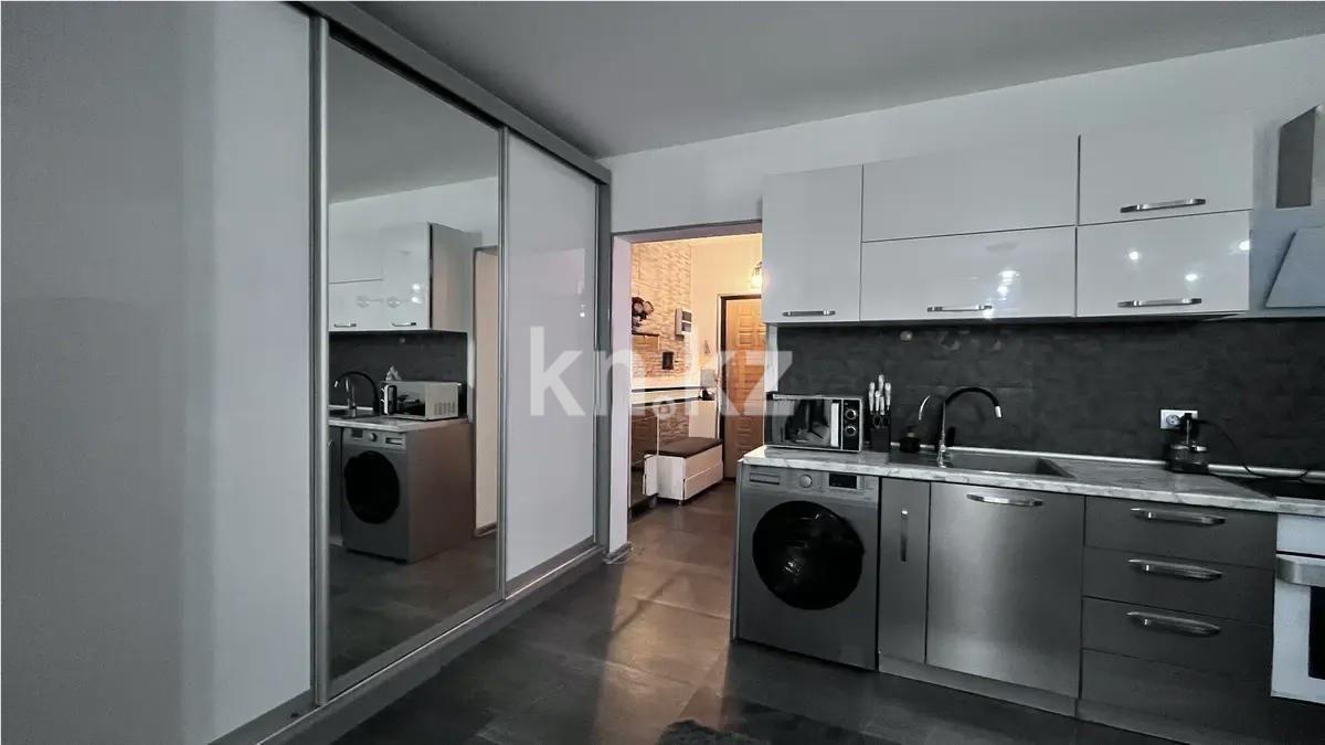 Продажа 1-комнатной квартиры, 36.6 м², мкр-н Аксай-5, дом  25 в Алматы - фото 2