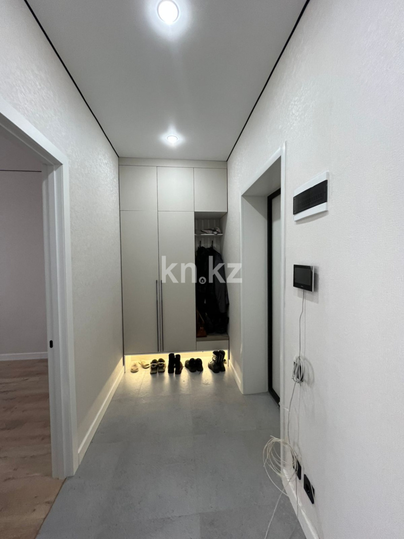 Продажа 1-комнатной квартиры, 41 м², 067 учетный квартал в Караганде - фото 9