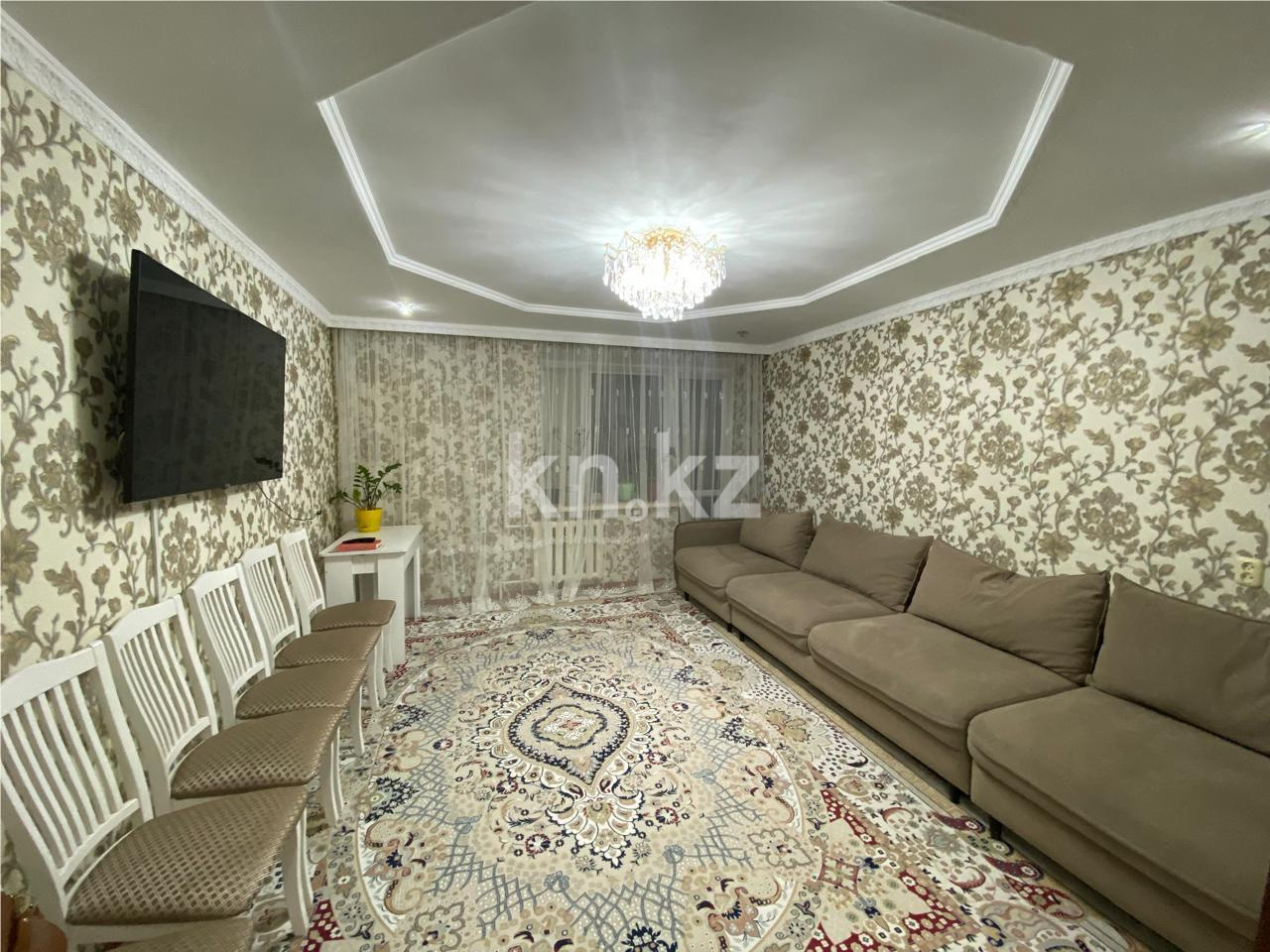 Продажа 4-комнатной квартиры, 71 м² в Караганде