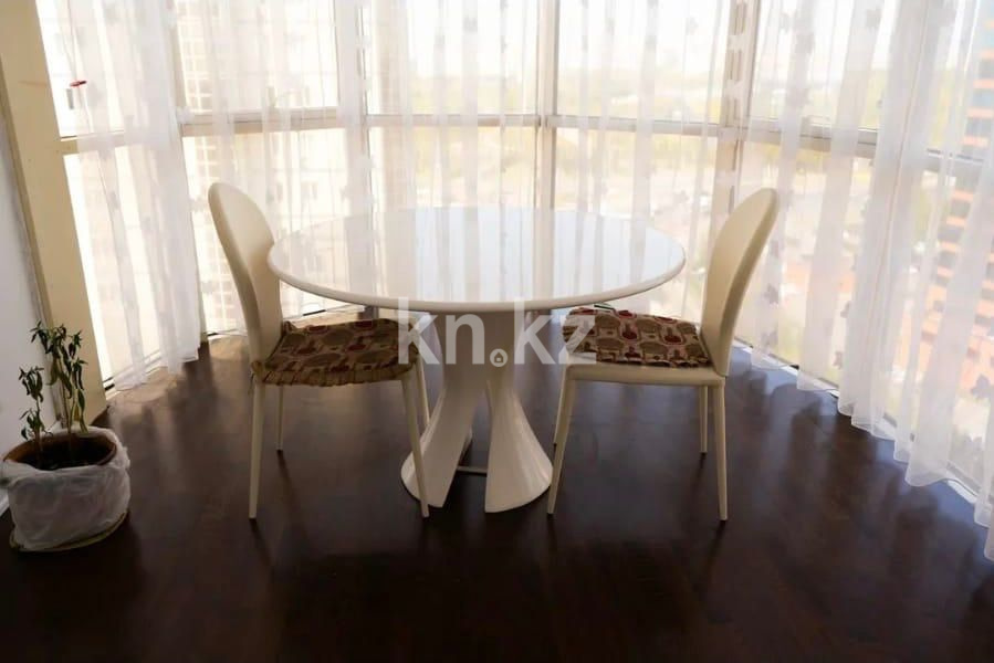 Аренда 3-комнатной квартиры, 115 м², пр. Кабанбай батыра, дом  6/3 в Астане - фото 9