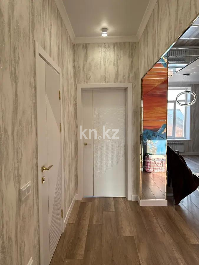 Продажа 3-комнатной квартиры, 90 м², ул. Кулкыбаева, дом  62 в Караганде - фото 6