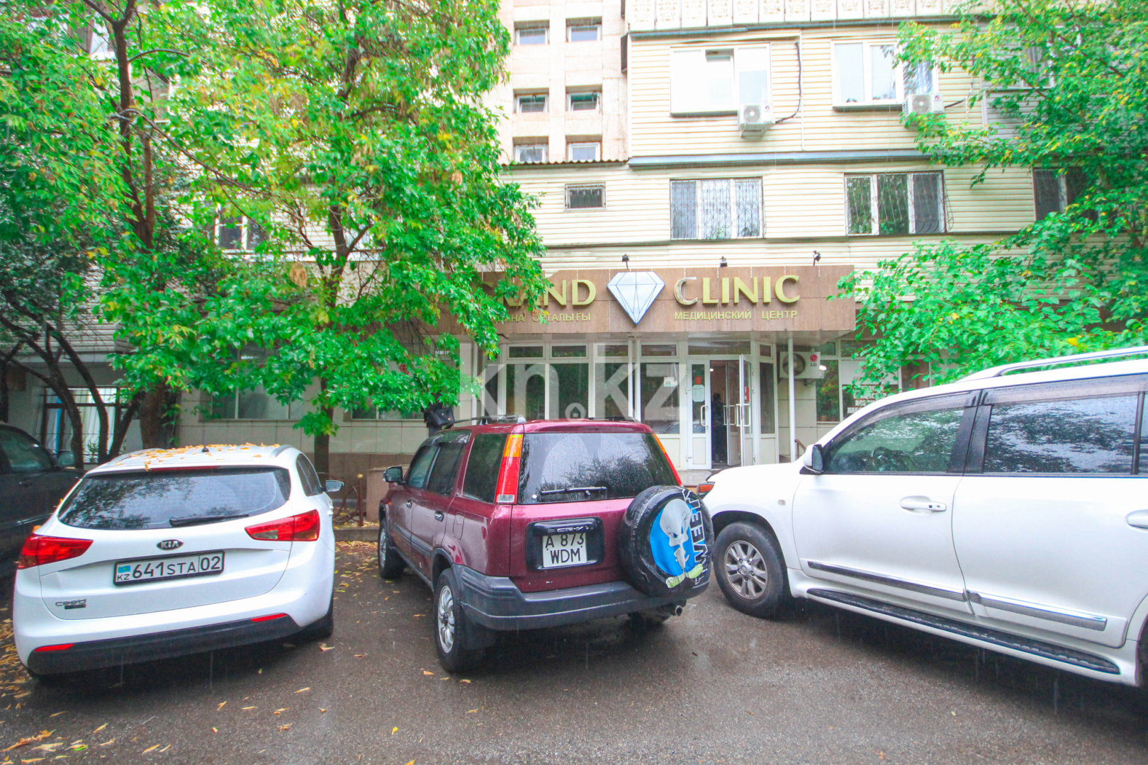 Продажа , 210 м², Коктем 2 в Алматы - фото 3