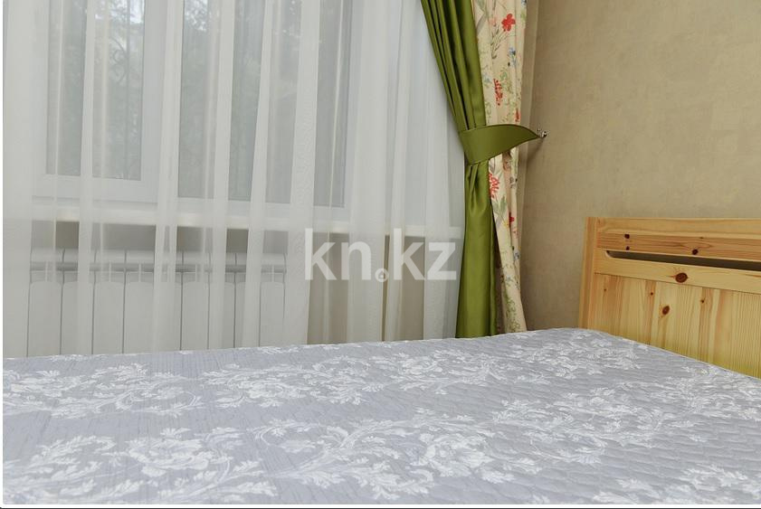 Аренда 1-комнатной квартиры посуточно, 35 м², ул. Пичугина, дом  250 в Караганде - фото 11