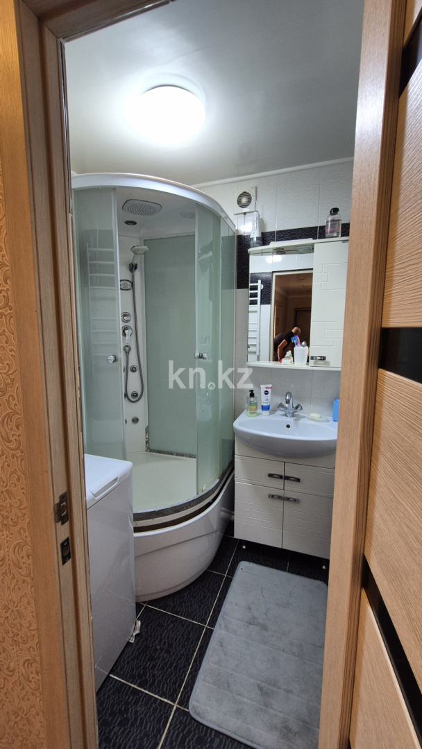 Продажа 3-комнатной квартиры, 65 м² в Караганде - фото 16