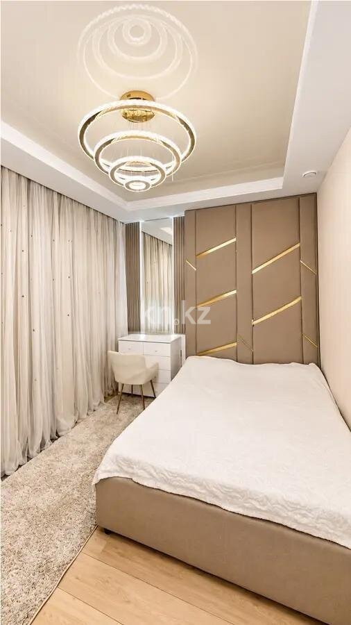 Продажа 4-комнатной квартиры, 135 м² в Астане - фото 3