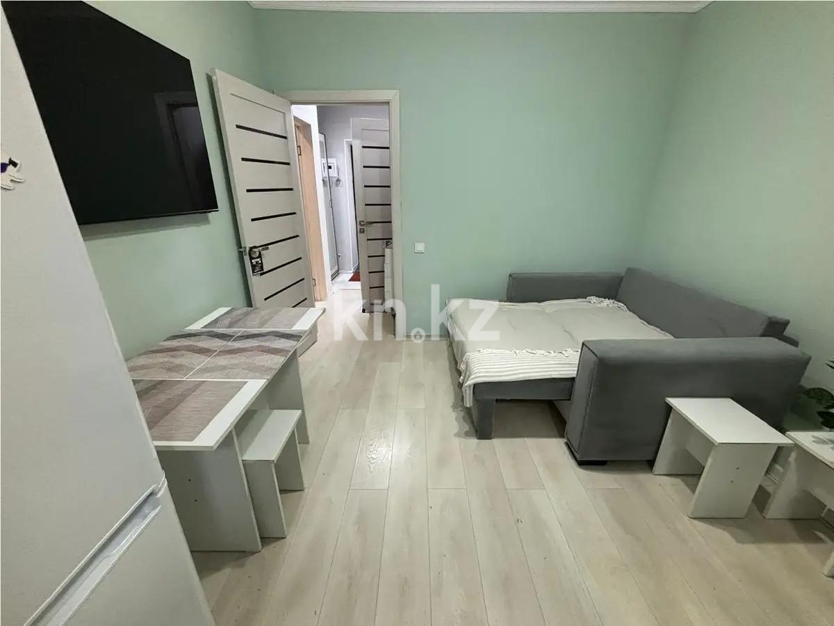 Продажа 1-комнатной квартиры, 38 м², пр. Кабанбай батыра, дом  59 в Астане