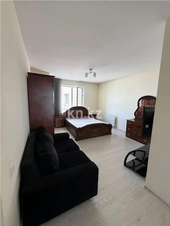 Продажа 1-комнатной квартиры, 41 м² в Астане