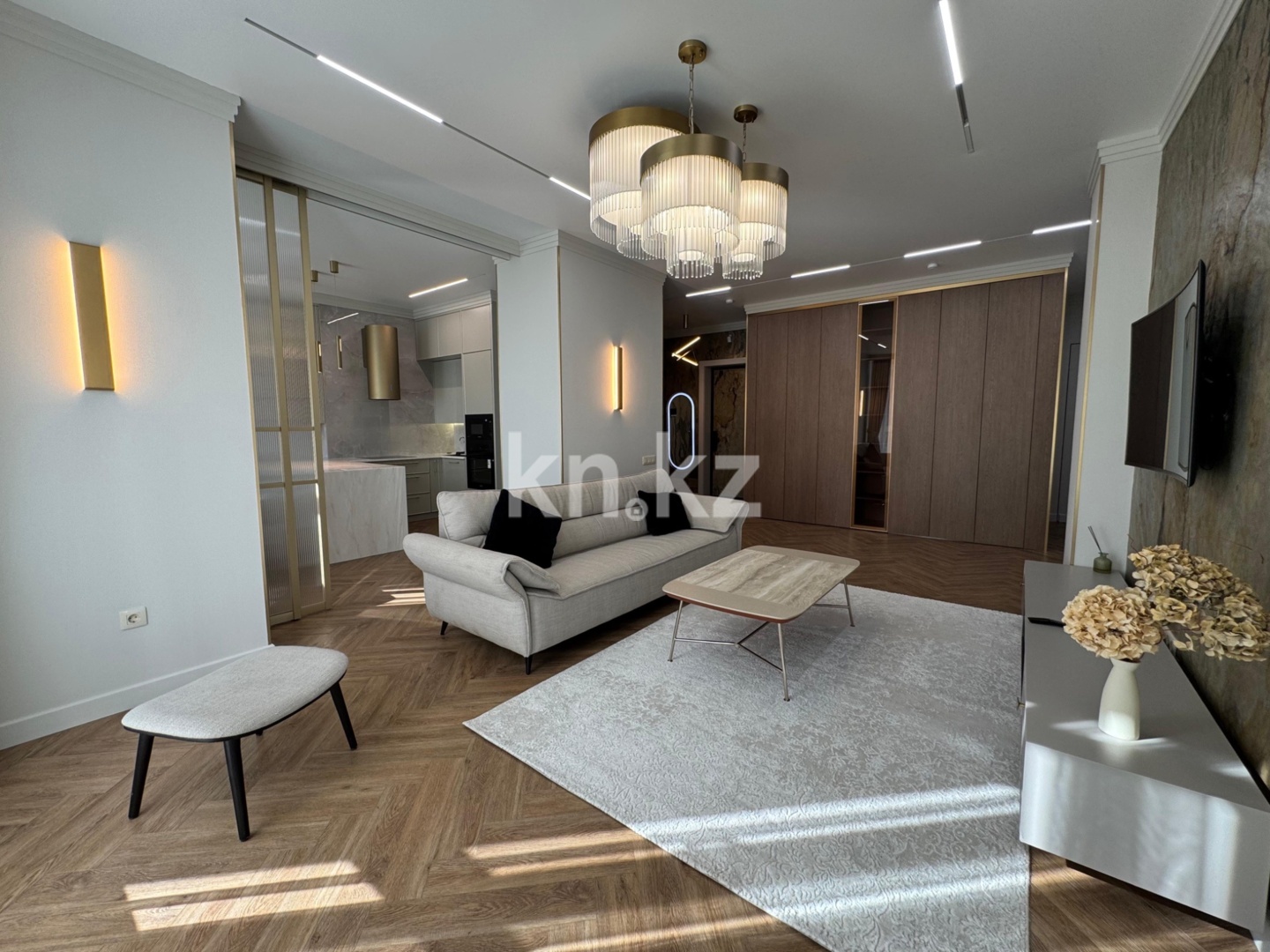 Продажа 3-комнатной квартиры, 104.6 м² в Астане - фото 7