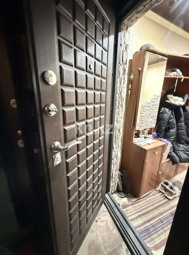 Продажа 3-комнатной квартиры, 48 м², ул. Муканова, дом  16/2 в Караганде - фото 21