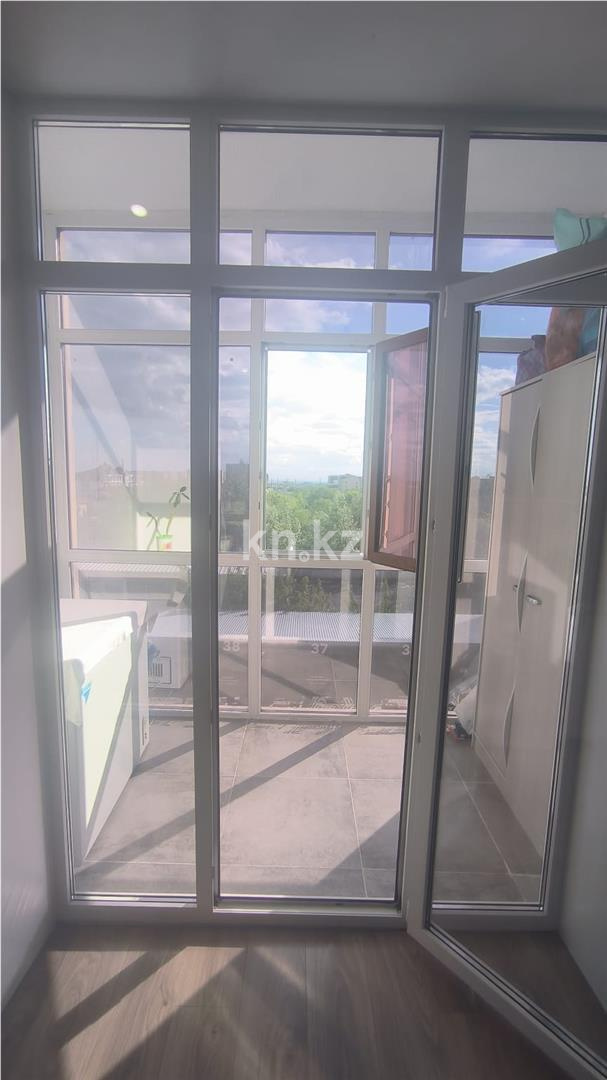 Продажа 3-комнатной квартиры, 82 м², ул. Муканова в Караганде - фото 11