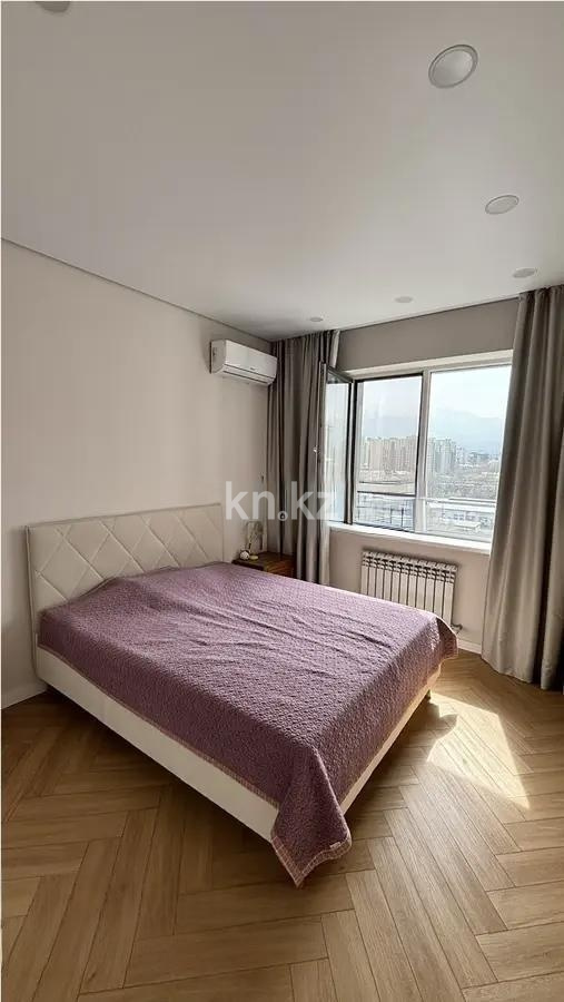 Продажа 3-комнатной квартиры, 70.3 м² в Алматы - фото 2