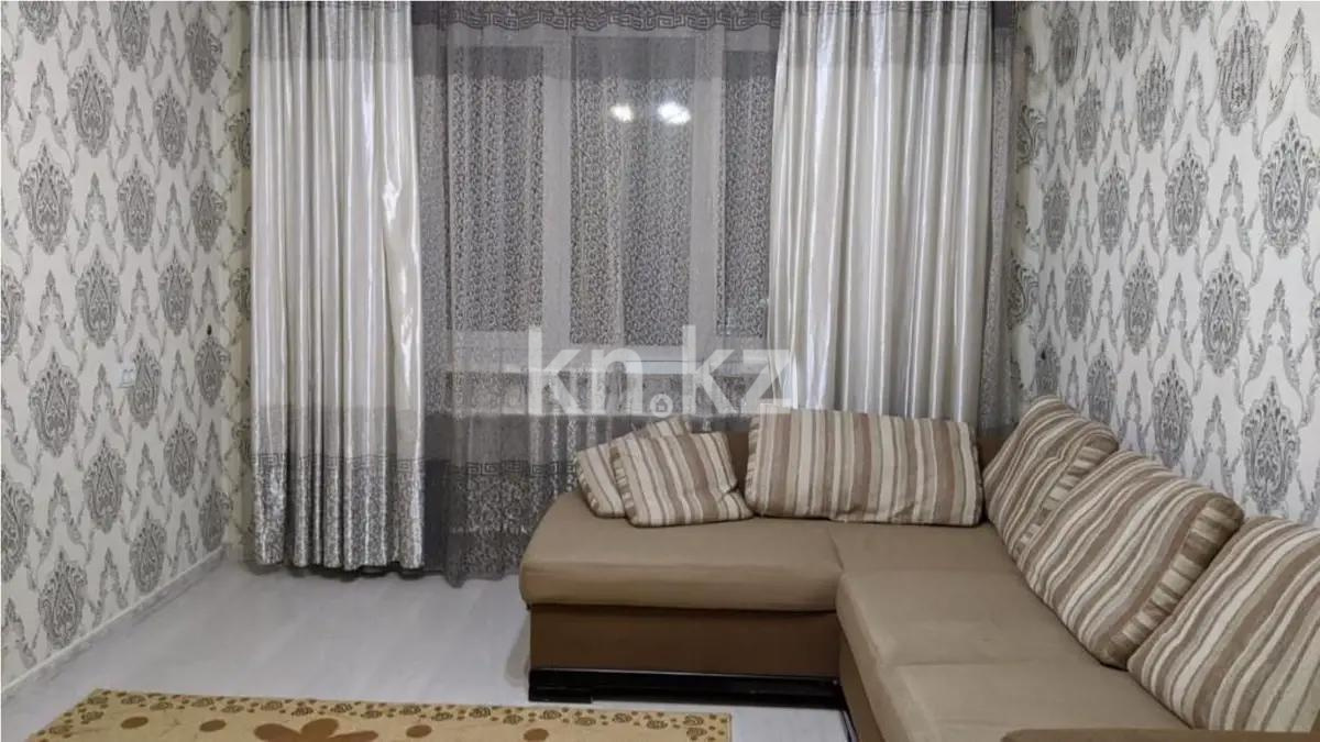 Продажа 2-комнатной квартиры, 61 м², мкр. Аксай-4, дом  6 в Алматы