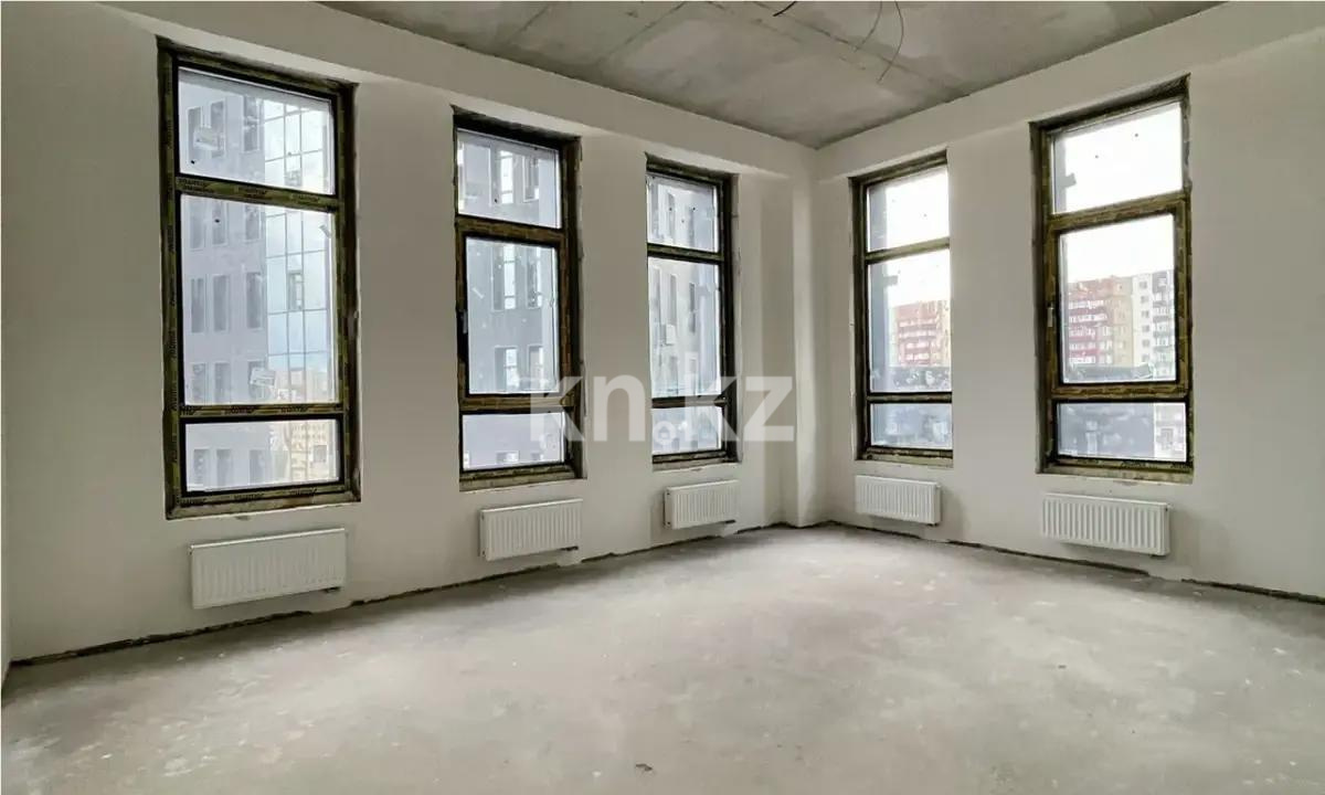 Продажа 3-комнатной квартиры, 90 м², ул. Нурмагамбетова, дом  32/1а стр в Астане