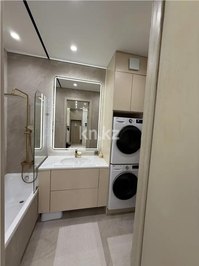 Продажа 4-комнатной квартиры, 99 м², пр. Туран, дом  52/2 в Астане - фото 6