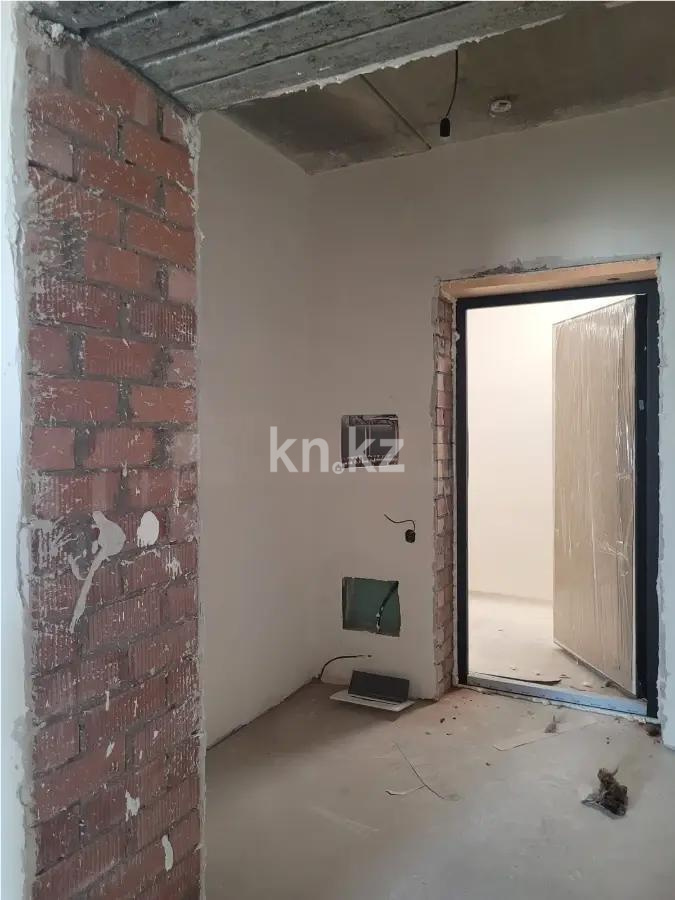 Продажа 2-комнатной квартиры, 70 м², ул. Калдаякова, дом  12 в Астане - фото 2