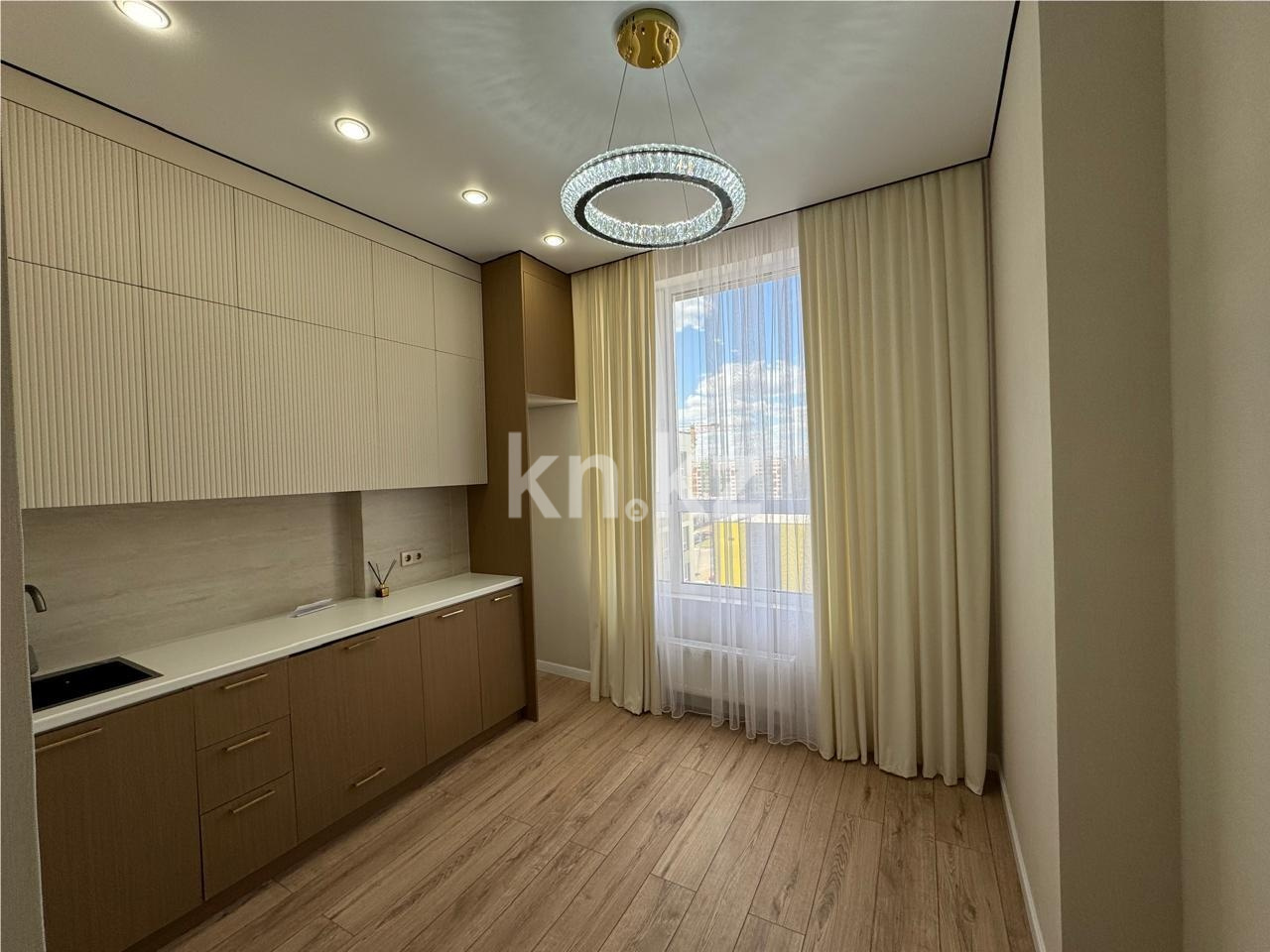 Продажа 2-комнатной квартиры, 38.6 м² в Астане