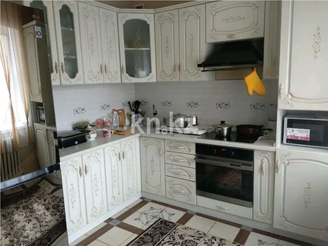 Продажа 2-комнатной квартиры, 65 м², ул. Е-251, дом  4 в Астане - фото 2