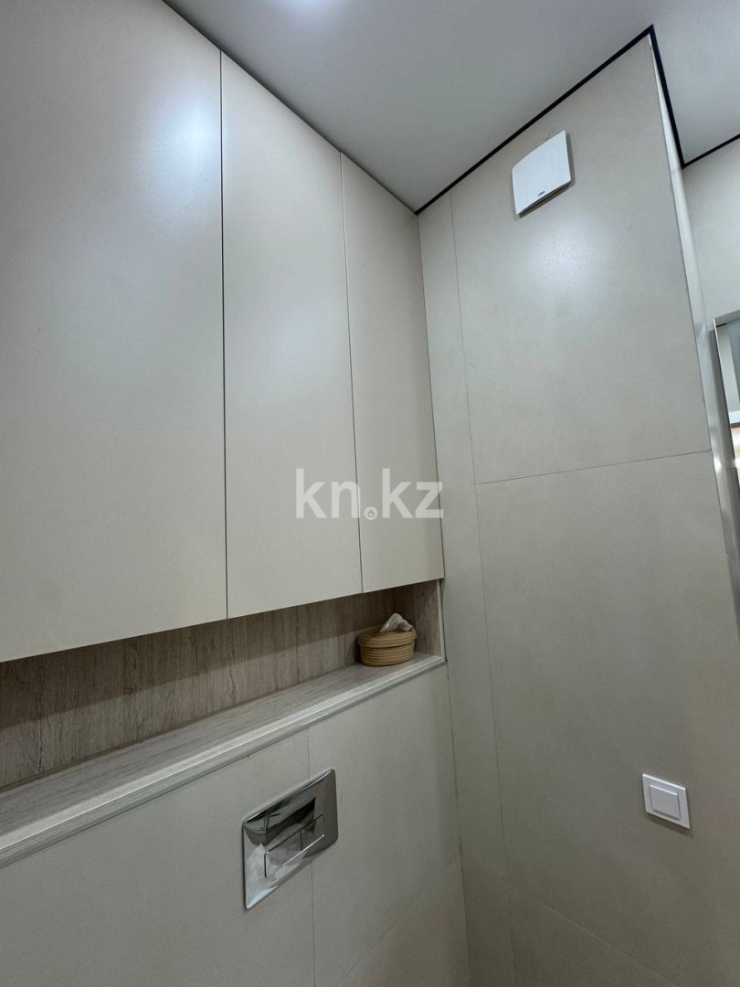 Аренда 2-комнатной квартиры, 45 м², ул. Акмешит, дом  1 - ул. Сыганак в Астане - фото 16