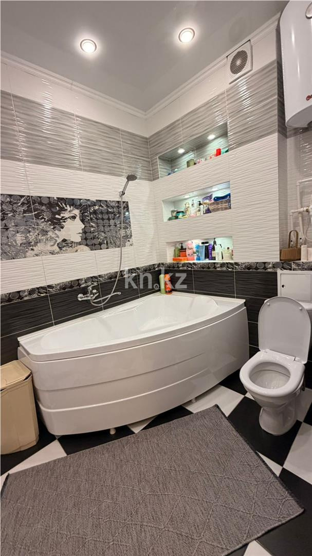 Продажа 3-комнатной квартиры, 84 м² в Караганде - фото 9