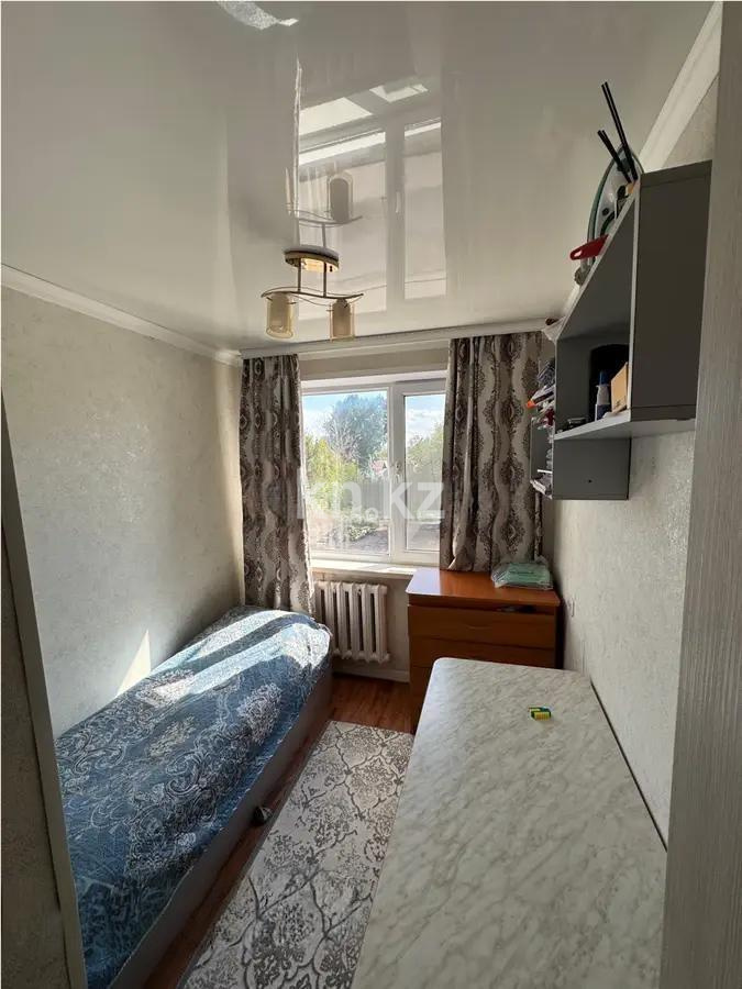 Продажа 5-комнатной квартиры, 83 м², 2 квартал, дом  18 в Караганде - фото 4