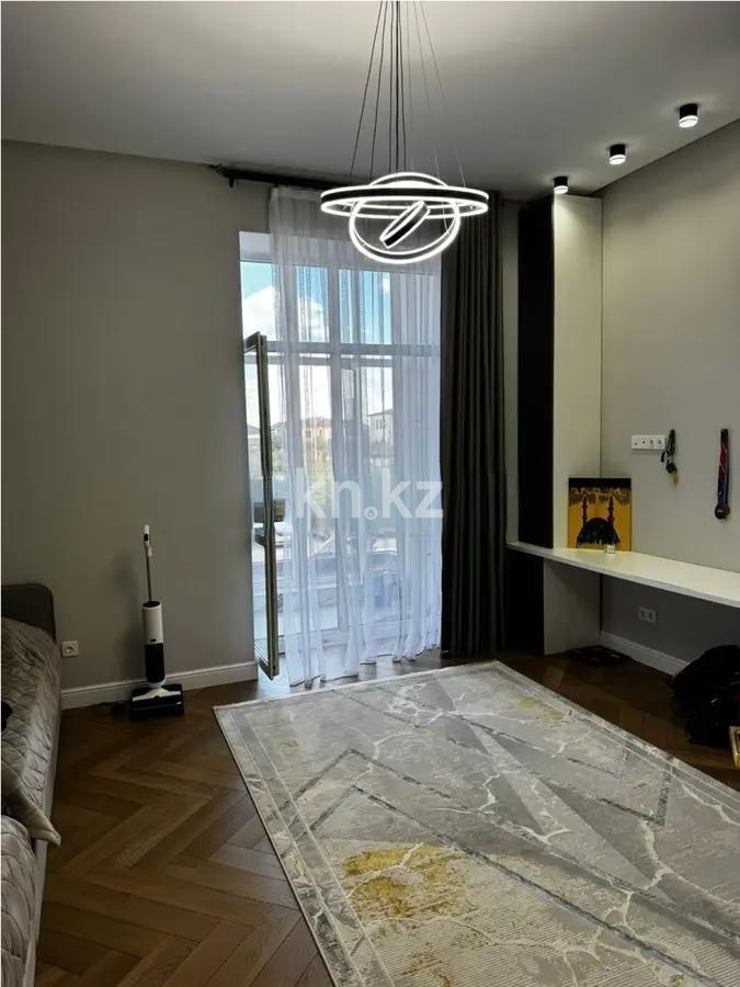 Продажа 4-комнатной квартиры, 132 м² в Астане - фото 2