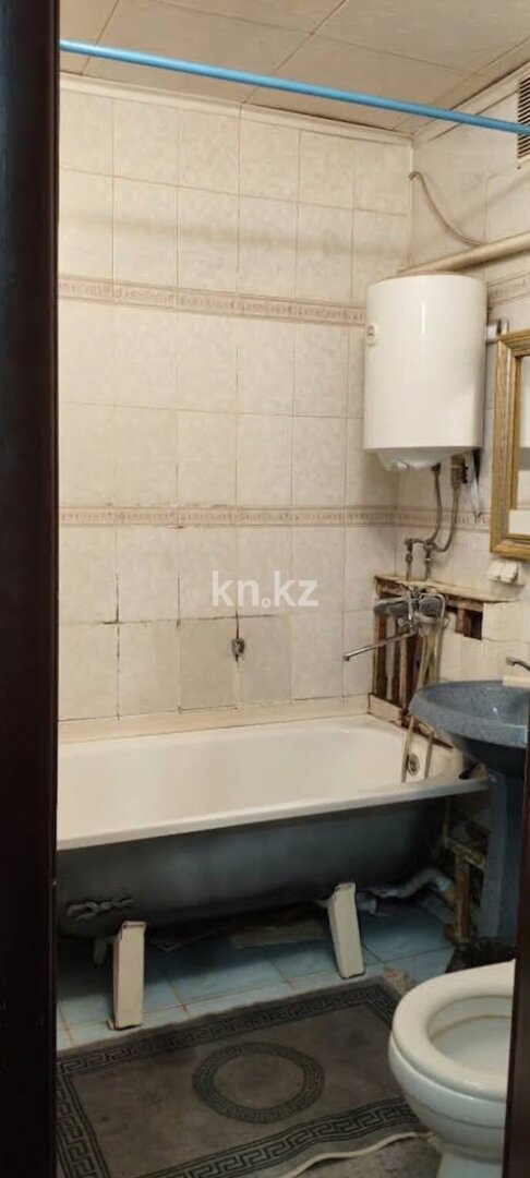 Продажа 2-комнатной квартиры, 40.3 м² в Караганде - фото 8