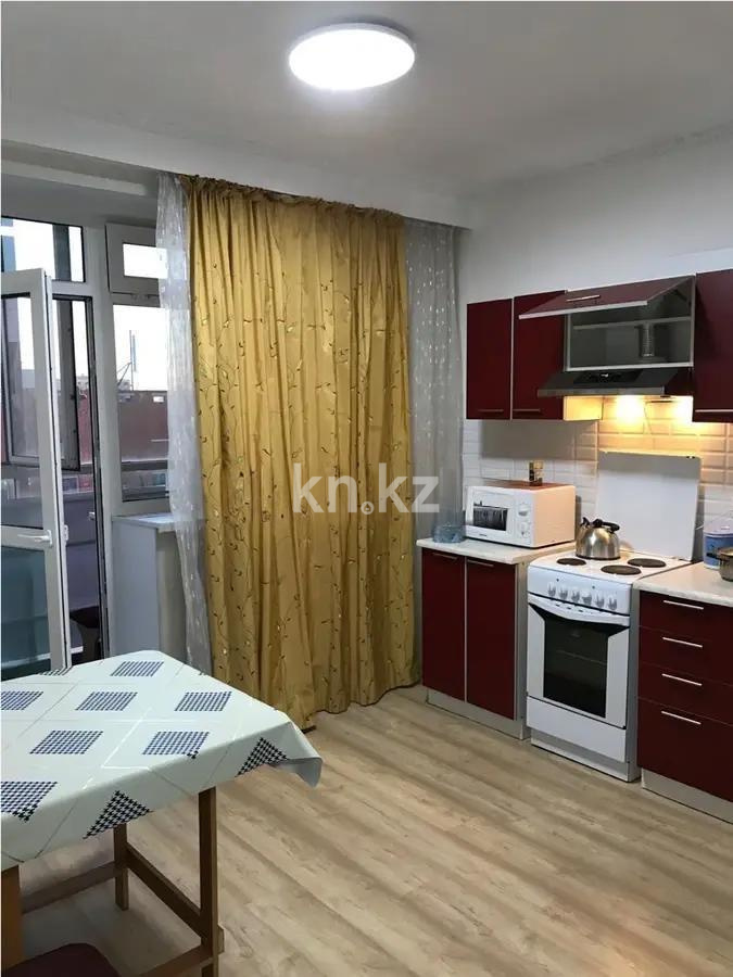 Продажа 1-комнатной квартиры, 35 м², ул. Кумисбекова, дом  8 в Астане - фото 2