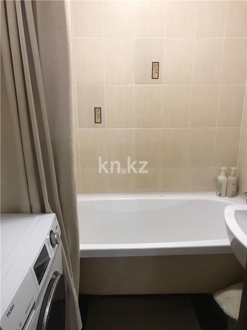 Продажа 3-комнатной квартиры, 64 м², ул. Таттимбета в Караганде - фото 6