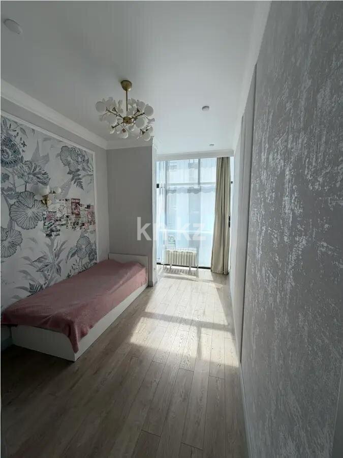 Продажа 4-комнатной квартиры, 86.5 м² в Алматы - фото 2
