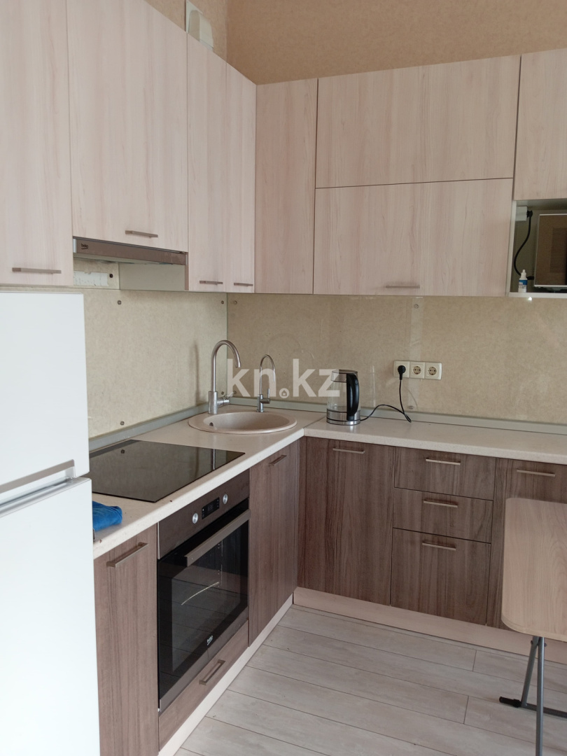 Аренда 1-комнатной квартиры, 30 м², ул. Варламова, дом  1/3 - ул. Карасай батыра в Алматы - фото 7