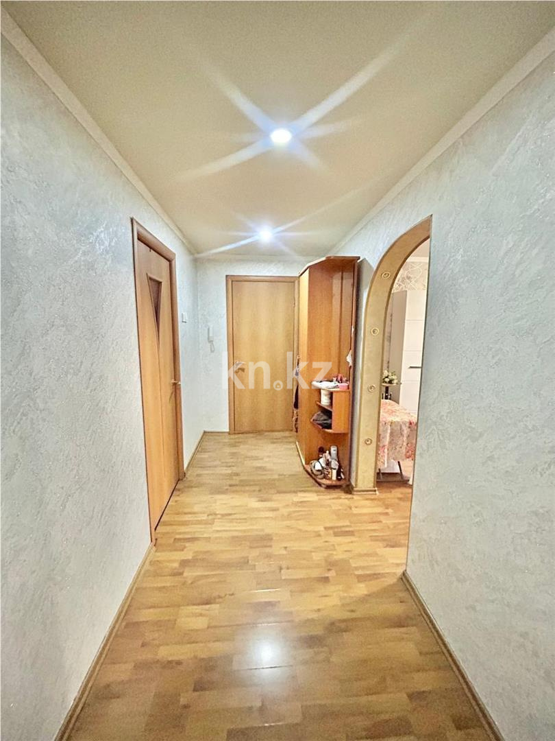 Продажа 3-комнатной квартиры, 62 м², ул. Ермекова в Караганде - фото 10