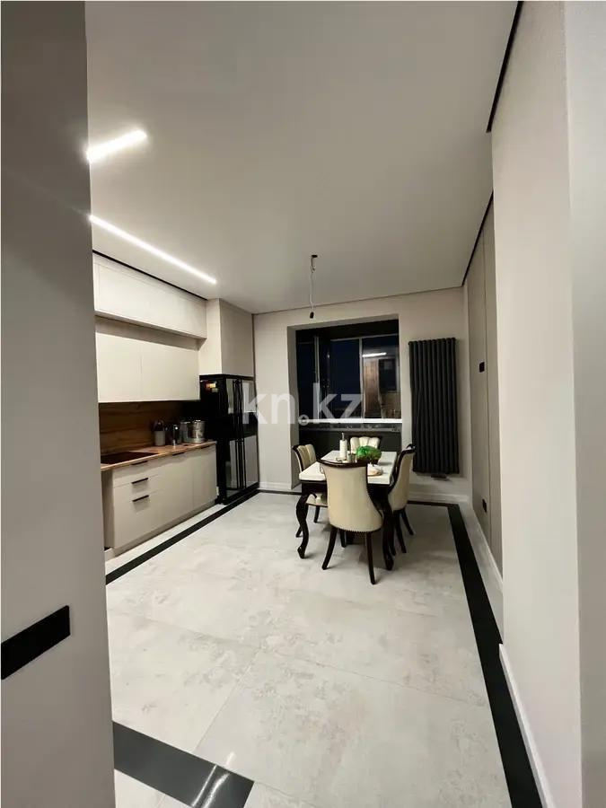 Продажа 3-комнатной квартиры, 107 м², ул. Токпанова, дом  8 в Астане - фото 3