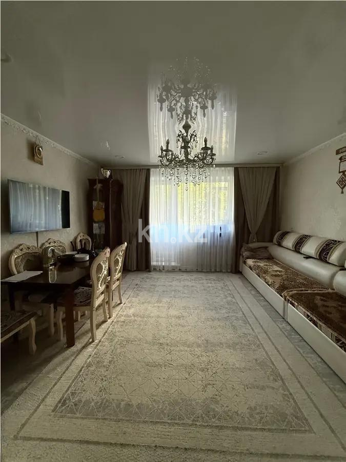 Продажа 3-комнатной квартиры, 63 м², 22-й мкр., дом  31 в Караганде