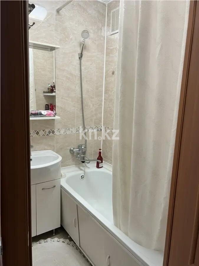 Продажа 3-комнатной квартиры, 65.4 м² в Алматы - фото 5