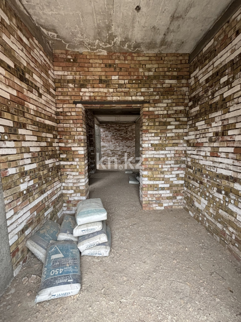 Продажа дома, 461 м² в Алматы - фото 18