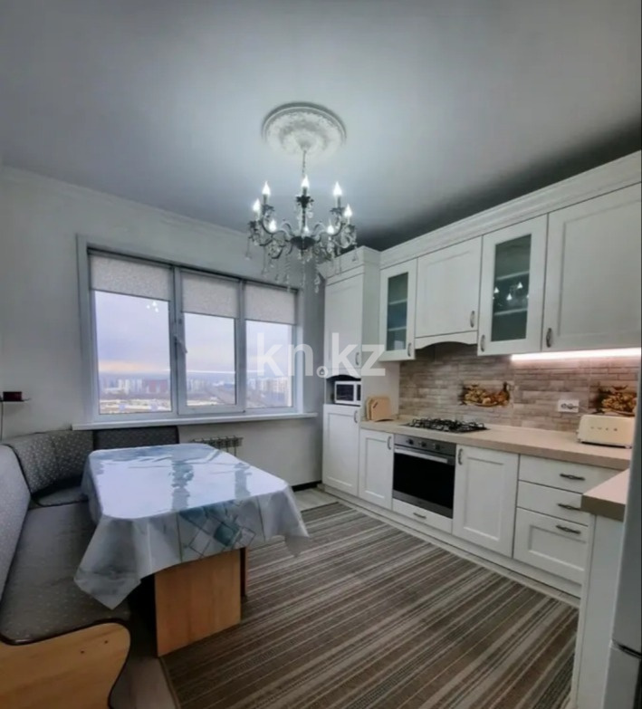 Продажа 3-комнатной квартиры, 75 м² в Алматы - фото 2