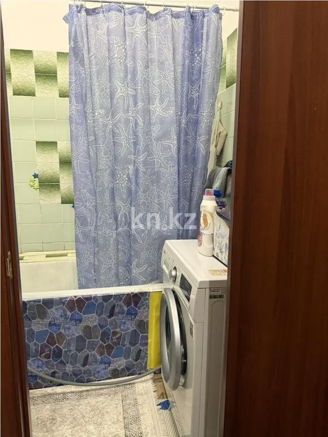 Продажа 3-комнатной квартиры, 64.9 м², ул. Толе би, дом  201 в Алматы - фото 4