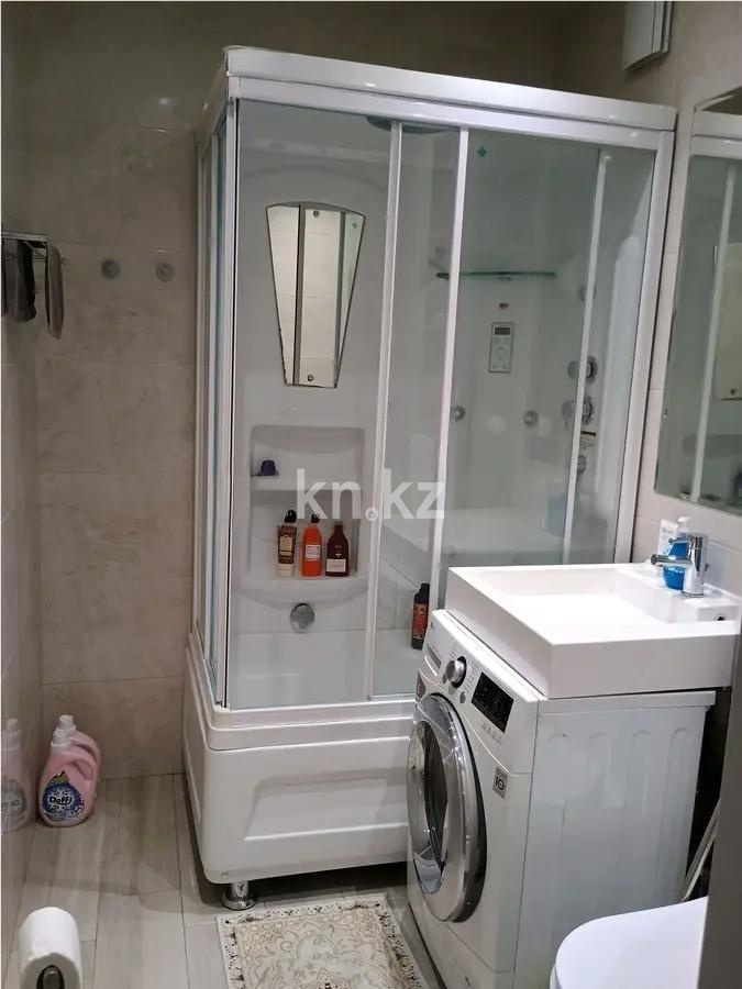 Продажа 2-комнатной квартиры, 65.4 м² в Астане - фото 4