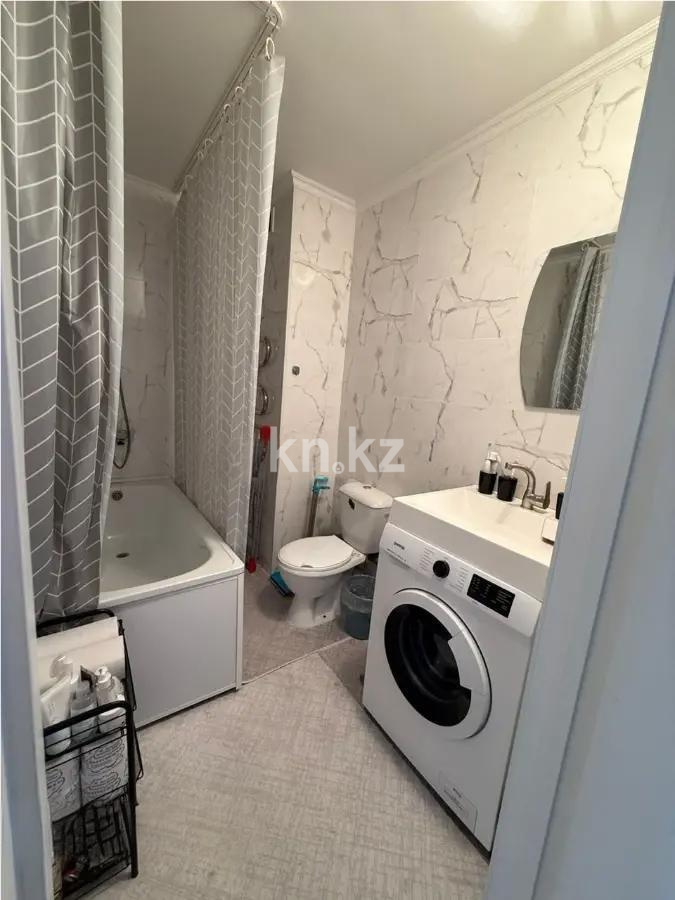 Продажа 1-комнатной квартиры, 30 м², мкр-н Аккент, дом  99 в Алматы - фото 3