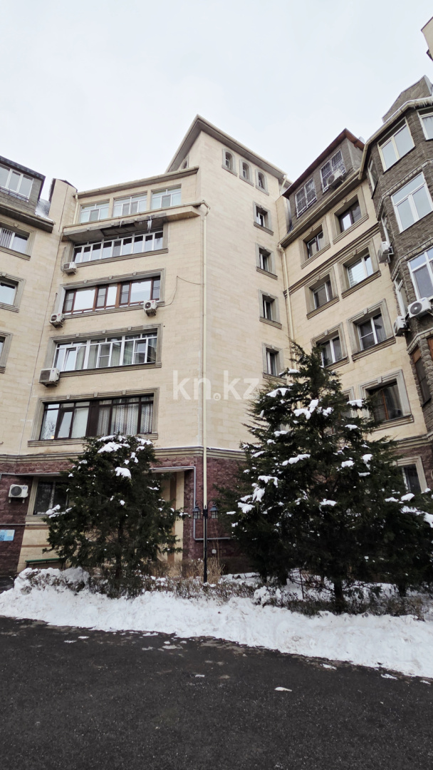 Продажа 4-комнатной квартиры, 132.1 м² в Алматы
